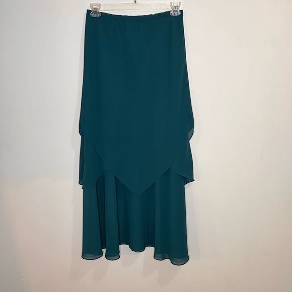 Florentine Soirée Flowing Teal Skirt Set - Picture 10 of 11